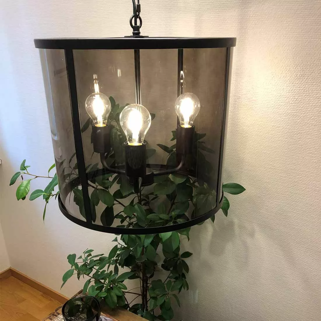 Dante KattSoikeaaisin Savufärgad Lasi 40cm Lampani Dante KattSoikeaaisin Savufärgad Lasi 40cm -Lampan kauppa oriva dante taklampa rokfargad glas 40cm 2