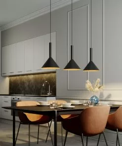 Arcchio Tadej -riippuvalo 3-lamp., Musta-kulta