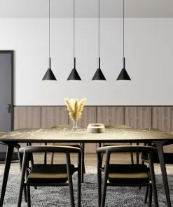 Arcchio Tadej -riippuvalo 4-lamp., Musta-valk.