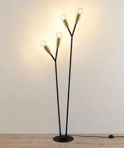 Lucande Carlea -lattiavalo, 4-lamp. Musta-messinki -Lampan kauppa lucande carlea lattiavalo 4 lamp musta messinki 2