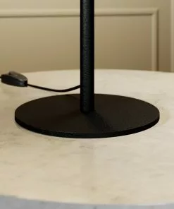 Lucande Carlea -pöytävalo, 2-lamp., Musta-nikkeli -Lampan kauppa lucande carlea poeytaevalo 2 lamp musta nikkeli 2