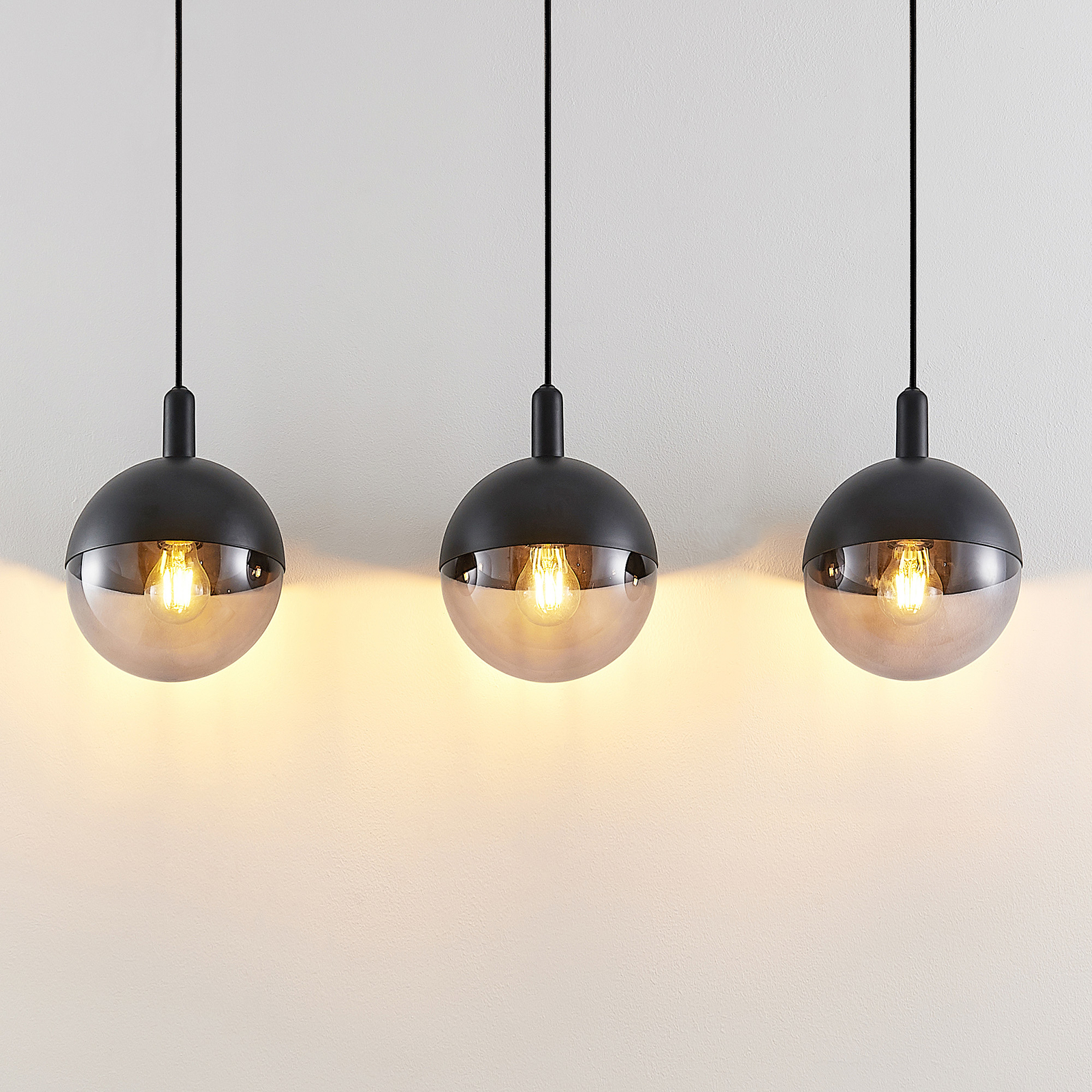 Lucande Dustian -riippuvalo, 3-lamp., 90 cm Lucande Dustian -riippuvalo, 3-lamp., 90 Cm -Lampan kauppa lucande dustian riippuvalo 3 lamp 90 cm 2