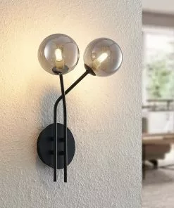 Lucande Wynona -seinävalaisin, 2-lamp., Musta